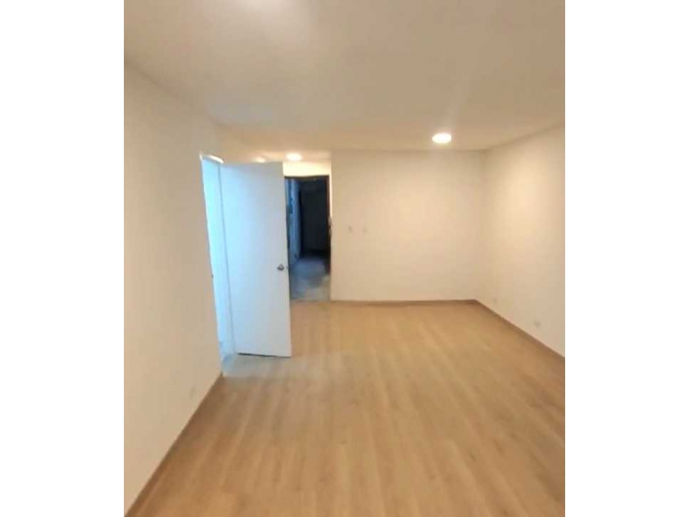 Apartamento insonorizado y remodelado Frente a Hotel Aristi de Cali — foto 2