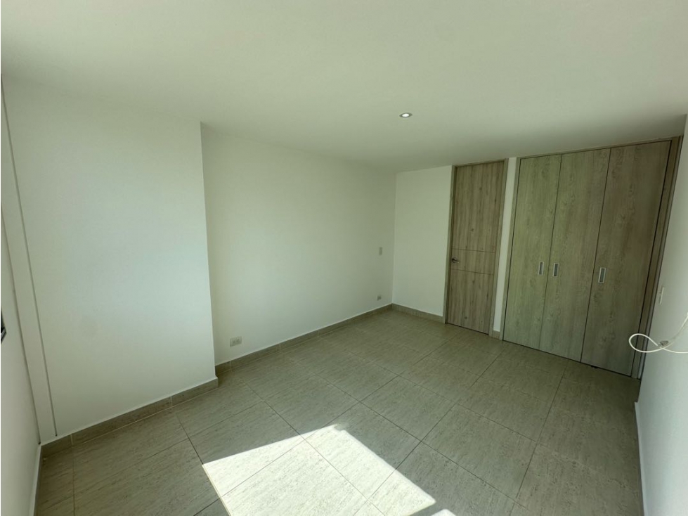 APARTAMENTO CERCA AL BUENAVISTA EN ARRIENDO — foto 6