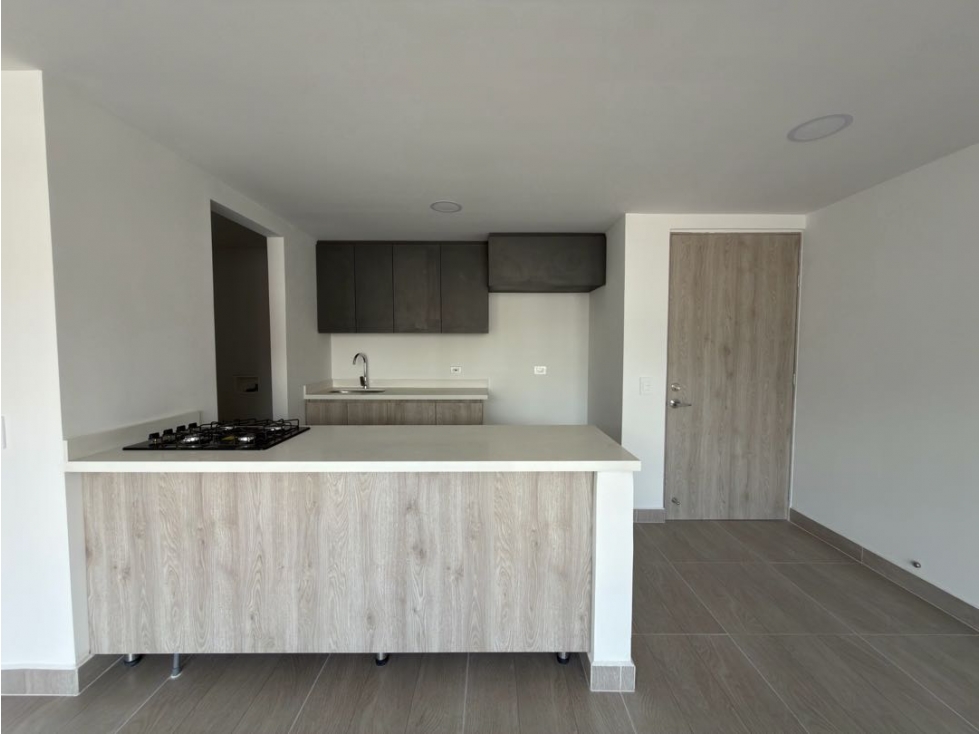 Apartamento cerca al DaviArena | 91 m² con licencia para rentas cortas — foto 5