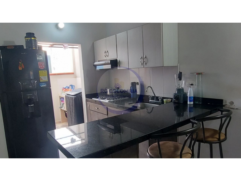 EN VENTA APARTAMENTO CERCA A COLEGIOS Y HOSPITAL DE SAN GIL - 3
