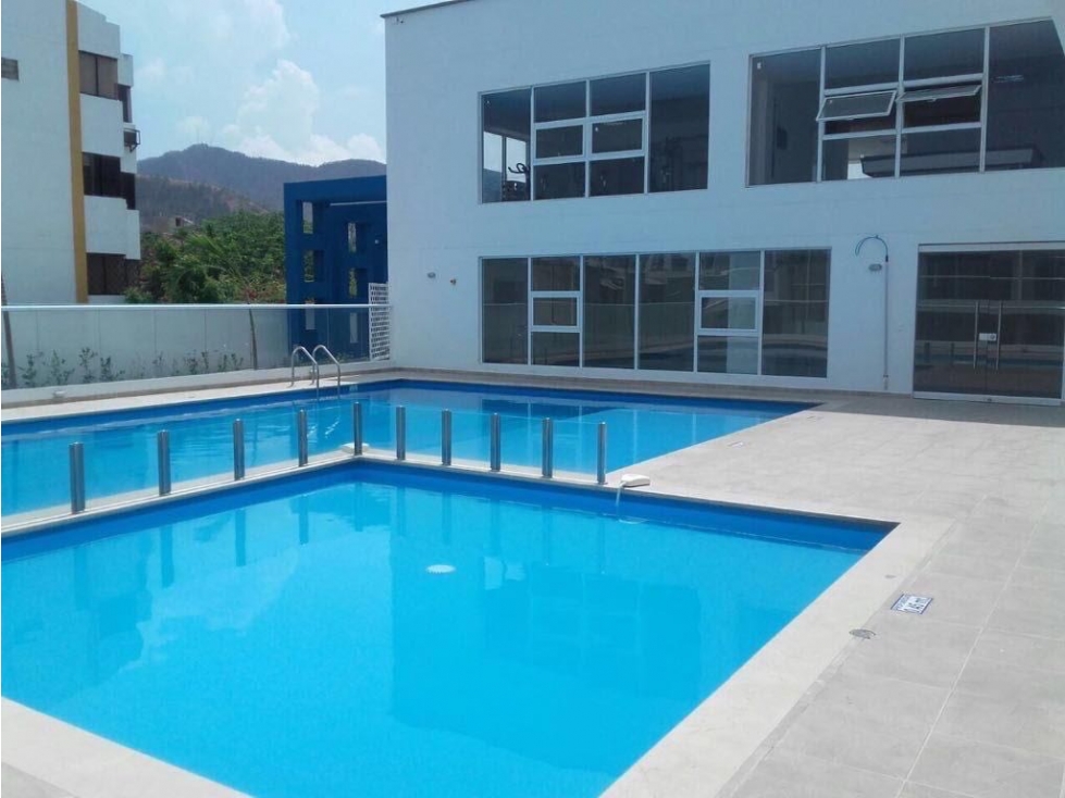 Apartamento ResidencialCerca al MAR Rodadero Sur 005 — foto 2
