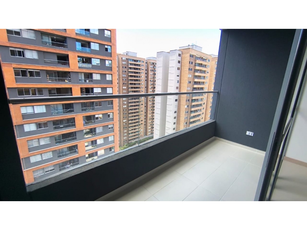 APARTAMENTO CIUDAD DEL RIO - 1