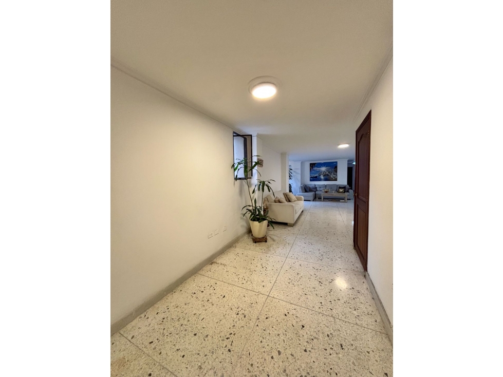 APARTAMENTO CLASICO EN VENTA. 180MTS. EL GOLF — foto 6