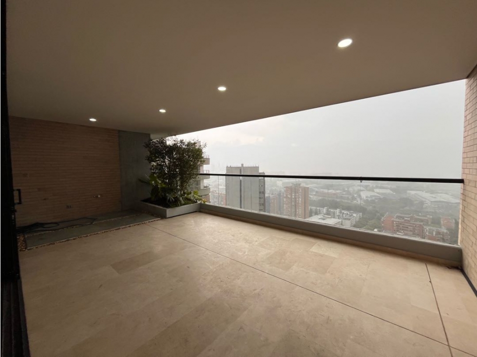 Apartamento con acabados de Lujo sector santa maria de los angeles — foto 2