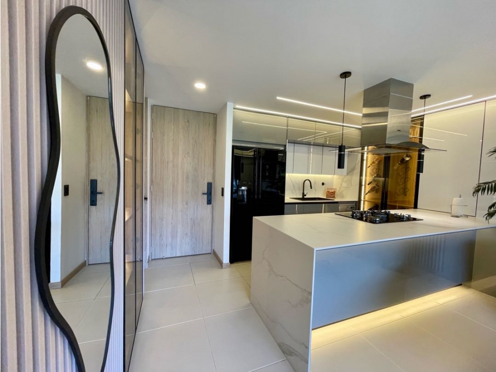 Apartamento con acabados de lujo en envigado loma del escobero — foto 4