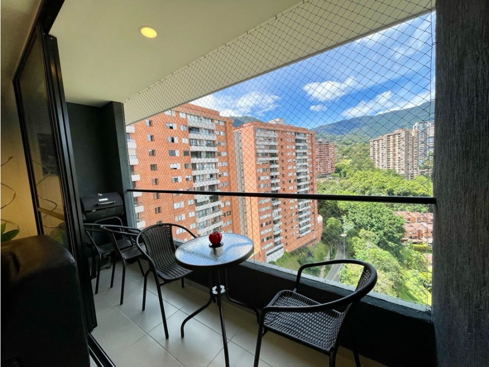Apartamento con acabados de lujo en envigado loma del escobero — foto 5