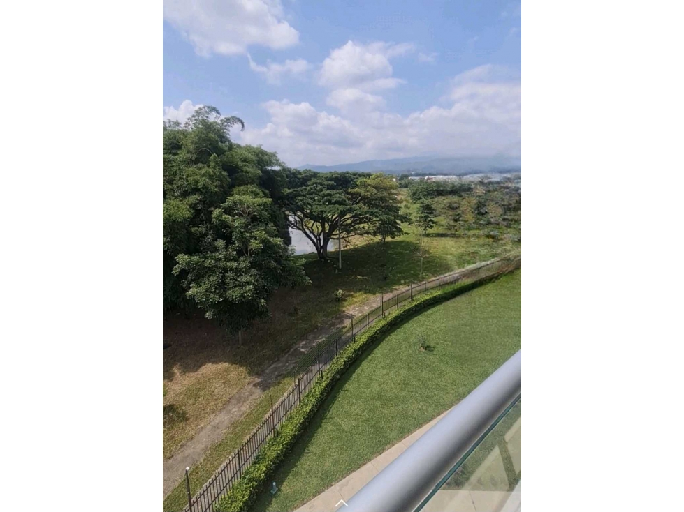 Apartamento con bella vista en Condominio Entre Lagos-Jamundí — foto 5