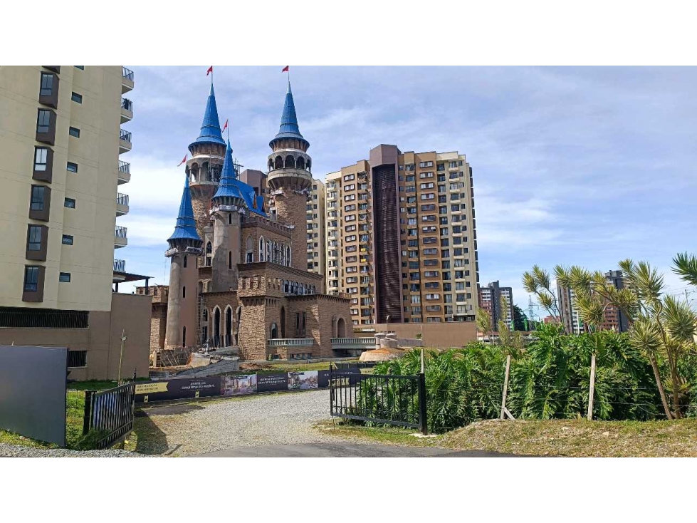 Apartamento con doble Terraza urb. Medieval en Rionegro