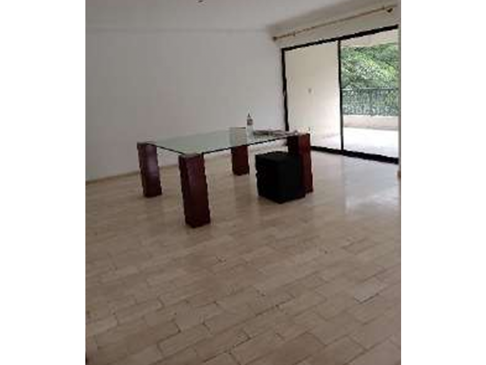 Apartamento con garajes en venta - Cali, Valle del Cauca — foto 5