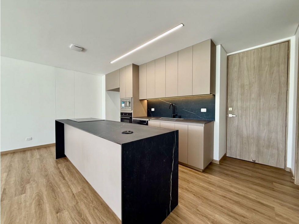 APARTAMENTO CON GRAN TERRAZA PARA ESTRENAR. SANJONIA - TÚNEL ORIENTE — foto 3