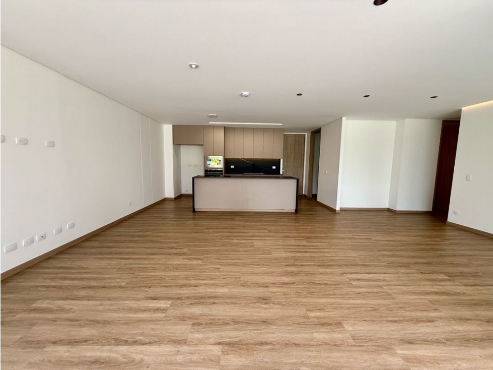 APARTAMENTO CON GRAN TERRAZA PARA ESTRENAR. SANJONIA - TÚNEL ORIENTE — foto 5