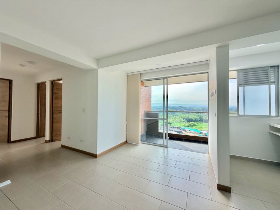 APARTAMENTO CON GRAN VISTA, PQ CUBIERTO Y LA MEJOR ZONA SOCIAL