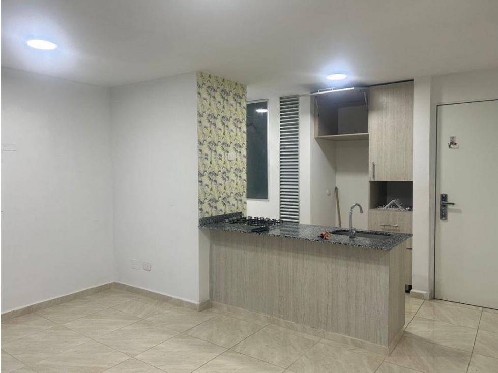 Apartamento, con Parqueadero cubierto Condina — foto 3