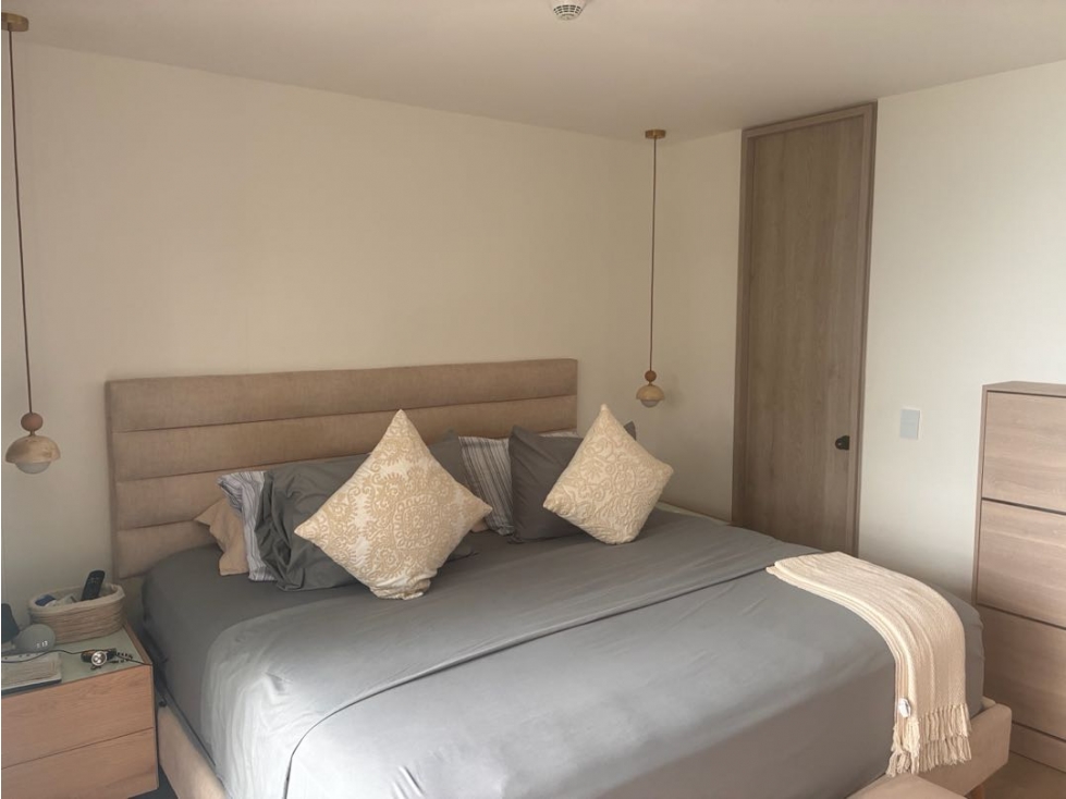 Apartamento en venta sector Loma del Escobero. — foto 5