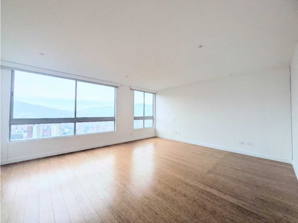 APARTAMENTO CON SUPER VISTA Y MODERNO EN LOS BALSOS — foto 3