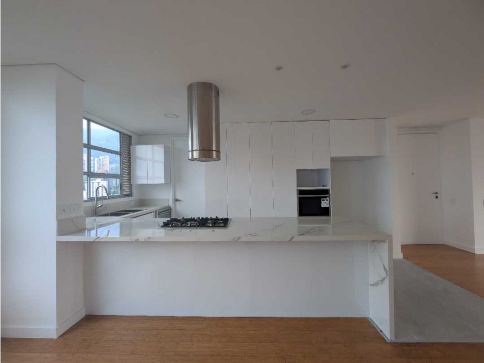 APARTAMENTO CON SUPER VISTA Y MODERNO EN LOS BALSOS