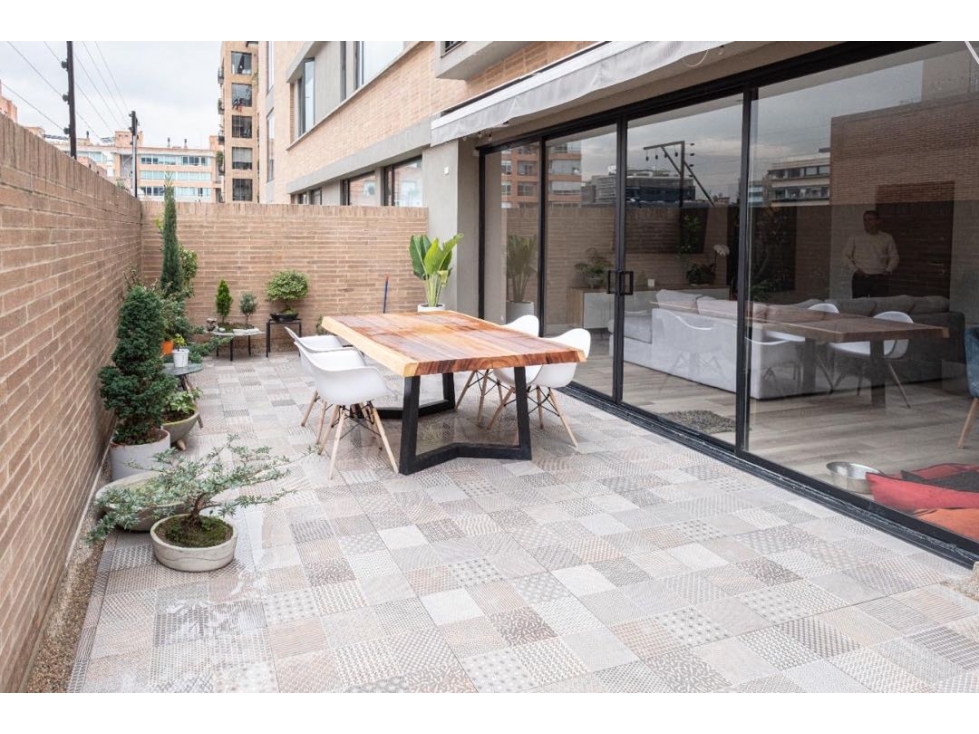 Apartamento con Terraza y Club House