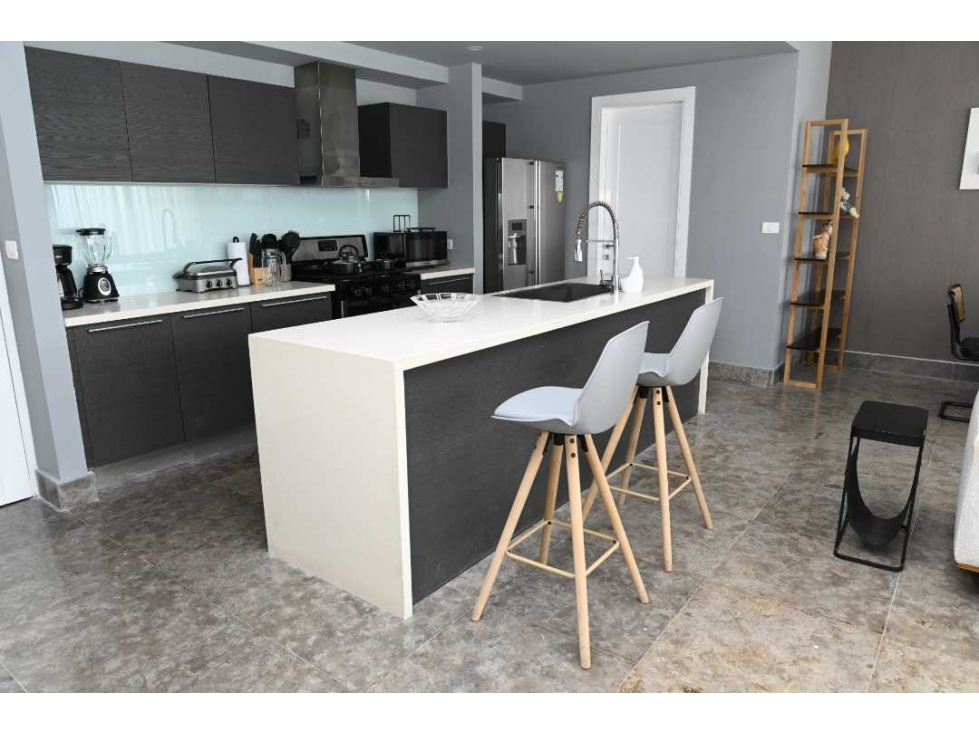 VENTA Y ALQUILER DE APARTAMENTO CON VISTA CIUDAD EN PH YOO MODELO H — foto 2