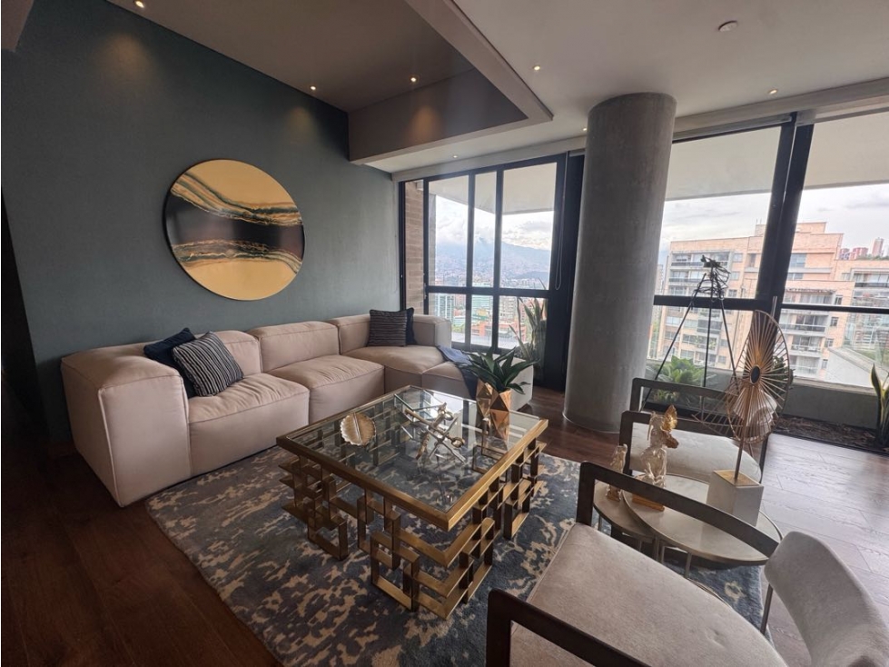 Apartamento con vista a las montañas. Poblado. Piso alto . Medellin — foto 2