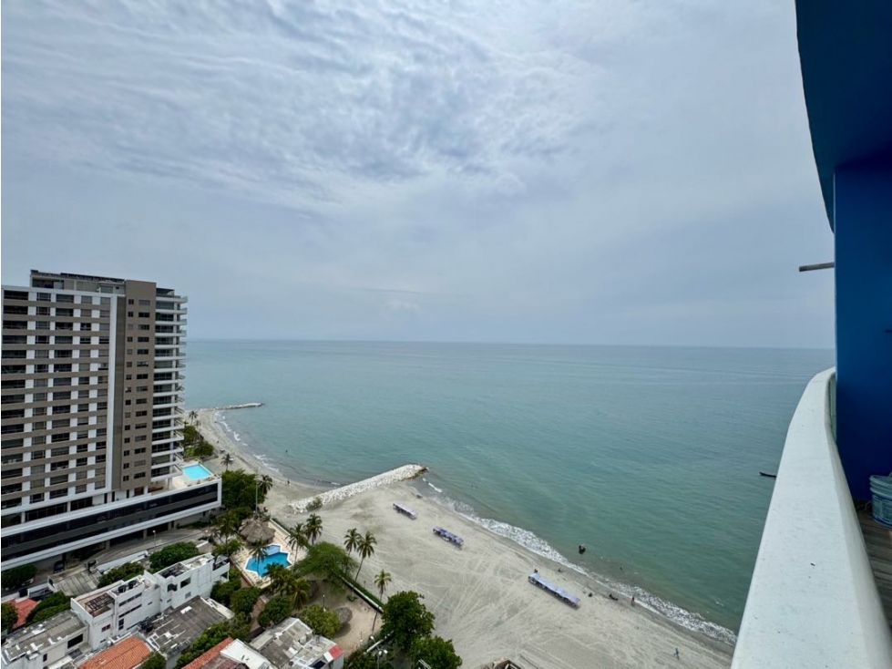 Apartamento con vista al mar y permiso turístico en Playa Salguero
