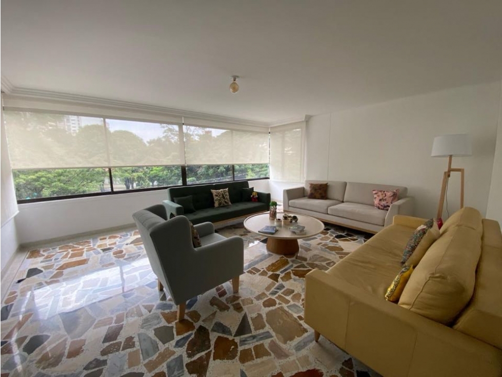 Apartamento con vista al río