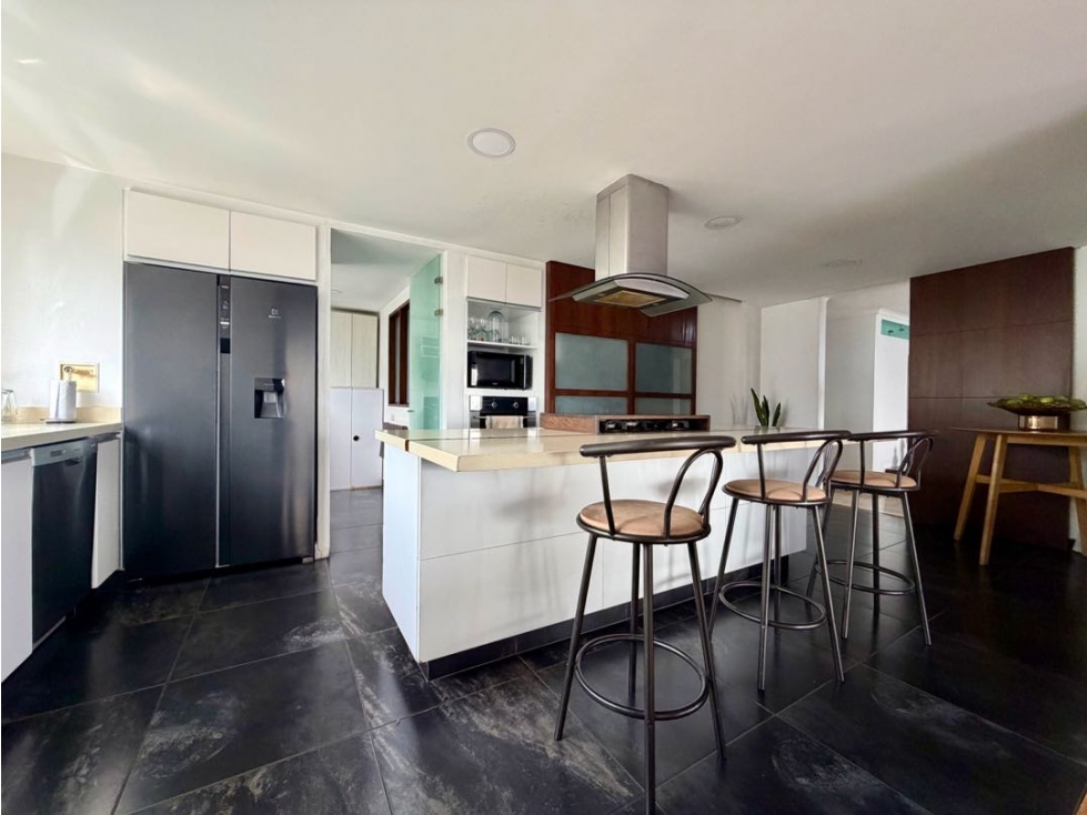 Apartamento con vista en el Poblado El Campestre — foto 4