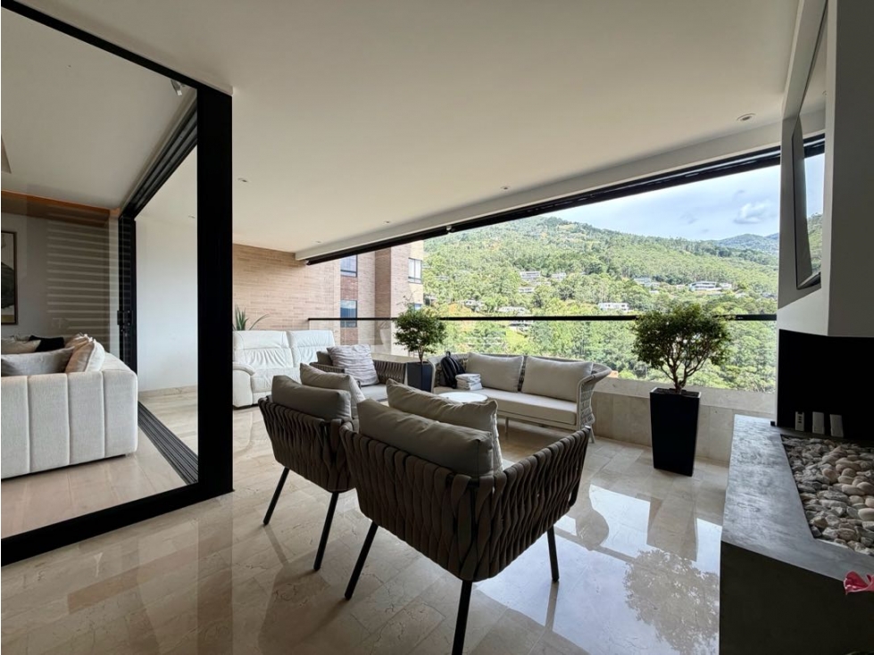 Apartamento con vista en El Poblado La Calera — foto 6