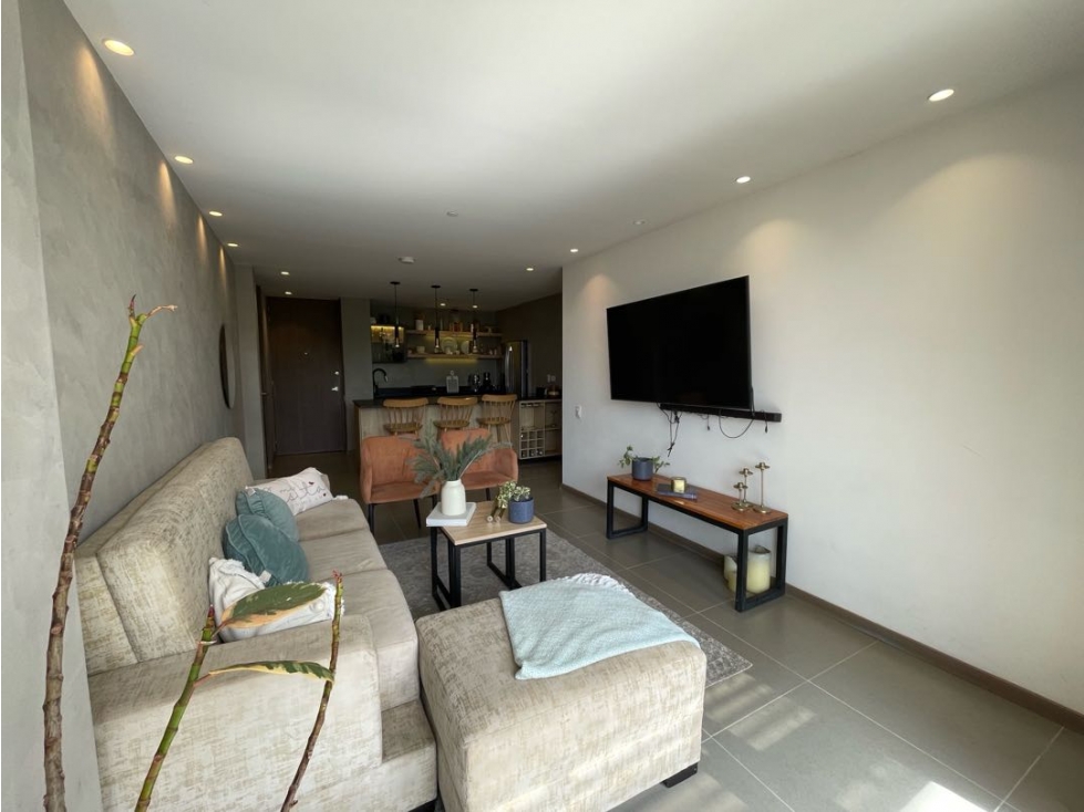 Apartamento con Vista Verde y Gran Balcón en Loma de Las Brujas — foto 6