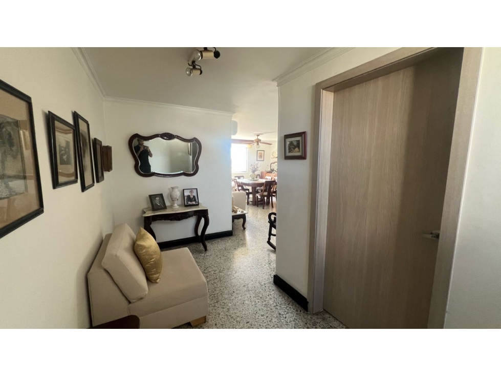 Apartamento de 167 M2 en Barrio El Prado — foto 2