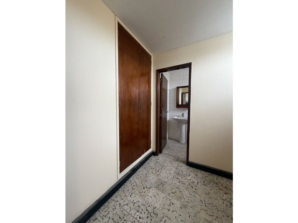 APARTAMENTO DE 170 M EN VENTA EN EL VIEJO PRADO ! — foto 3