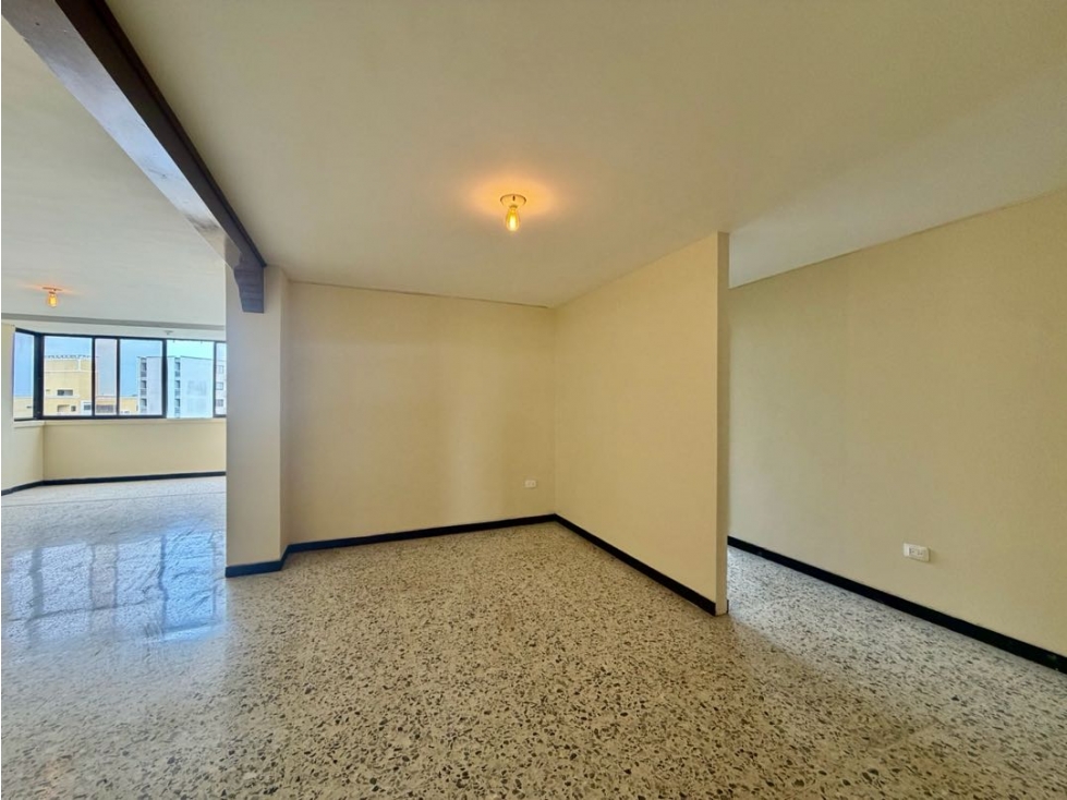 APARTAMENTO DE 170 M EN VENTA EN EL VIEJO PRADO ! — foto 5
