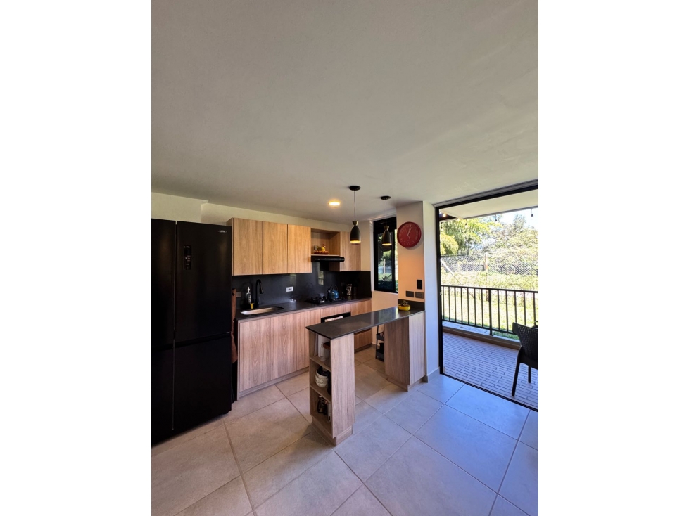 Apartamento de 1 piso con terraza — foto 2