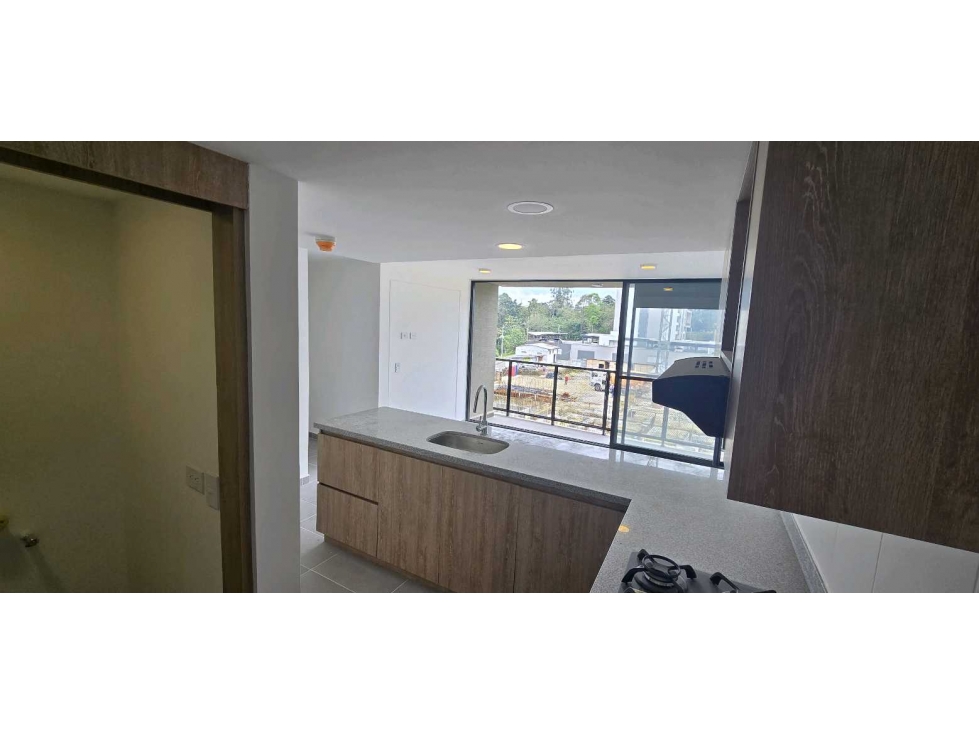 APARTAMENTO DE 2 HABITACIONES EN VENTA — foto 6