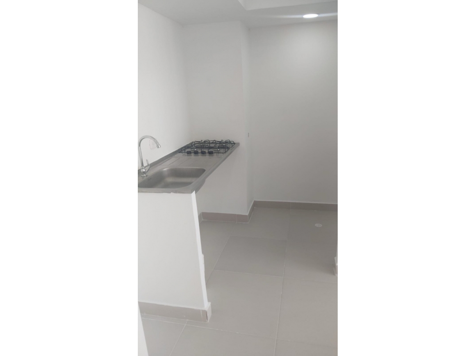 APARTAMENTO DE 3 ALCOBAS EN TORICES — foto 2