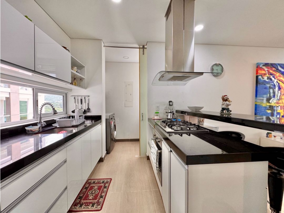 Apartamento de 3 habitaciones a media cuadra de la playa — foto 5