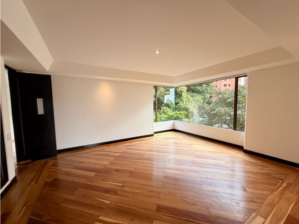 Apartamento de 405 m² en El Refugio | Vista Panorámica a la ciudad — foto 3