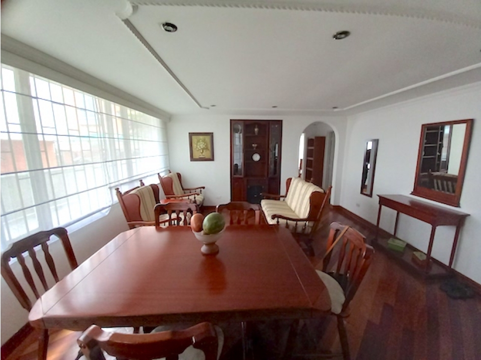 ¡APARTAMENTO DE 57 M² PARA REMODELAR EN EL CHICÃ!