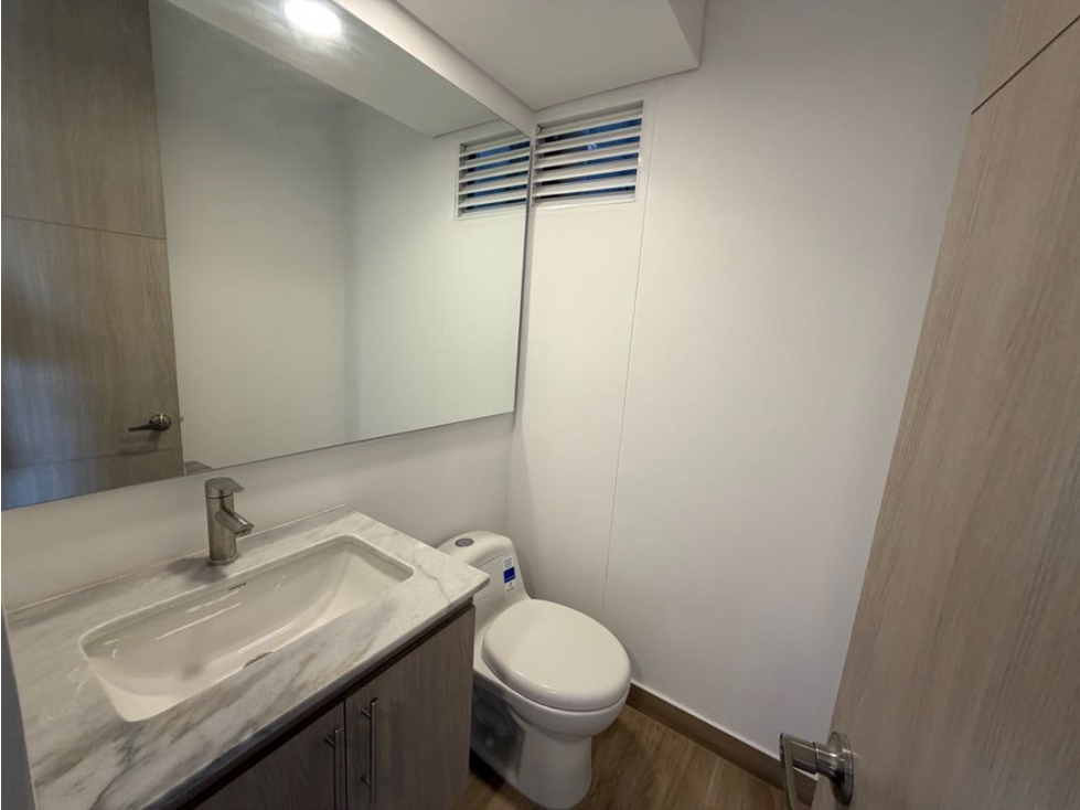 Apartamento de 80m2 en Rio Alto para venta — foto 5
