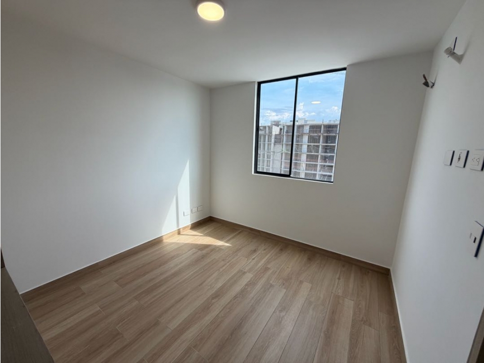Apartamento de 80m2 en Rio Alto para venta — foto 6
