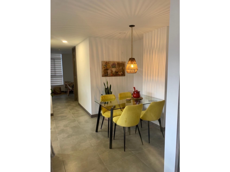 Apartamento de 93 m² en piso 12 con vista panorámica, amplio balcón