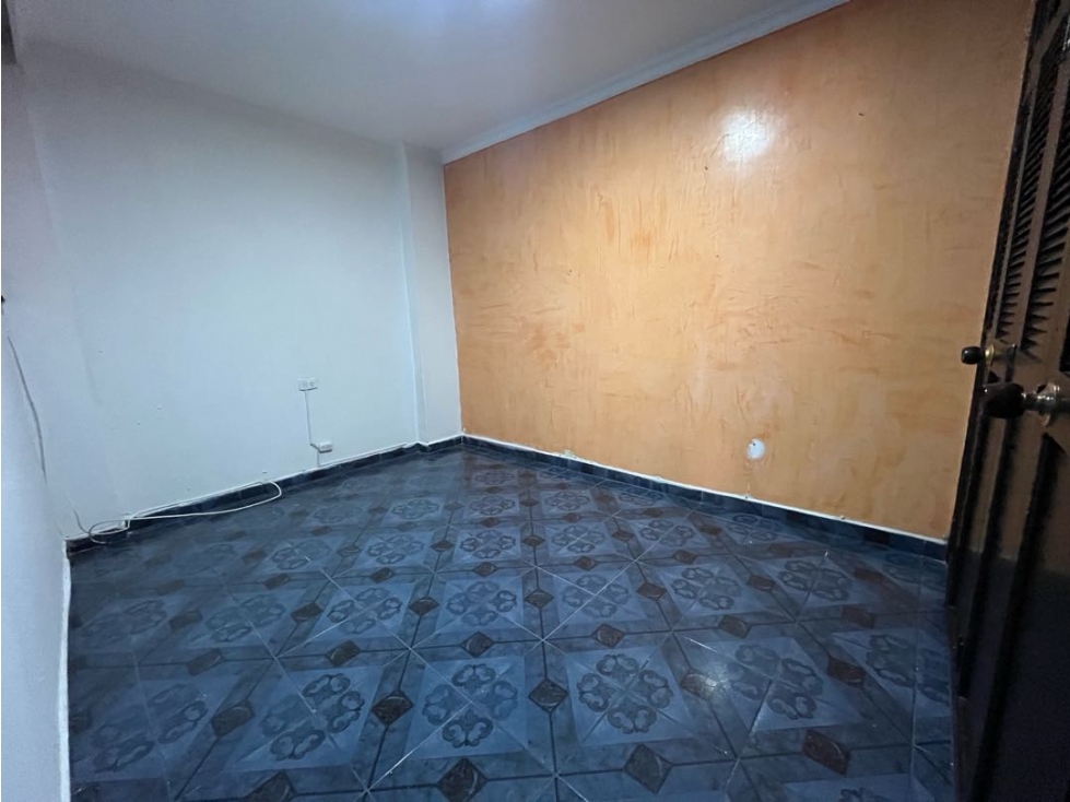 Apartamento de dos niveles en arriendo Sabaneta San Fernando — foto 3