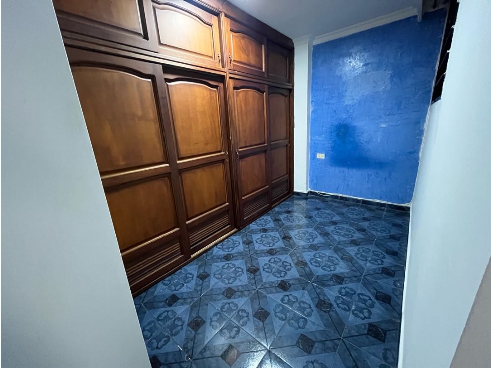 Apartamento de dos niveles en arriendo Sabaneta San Fernando — foto 5
