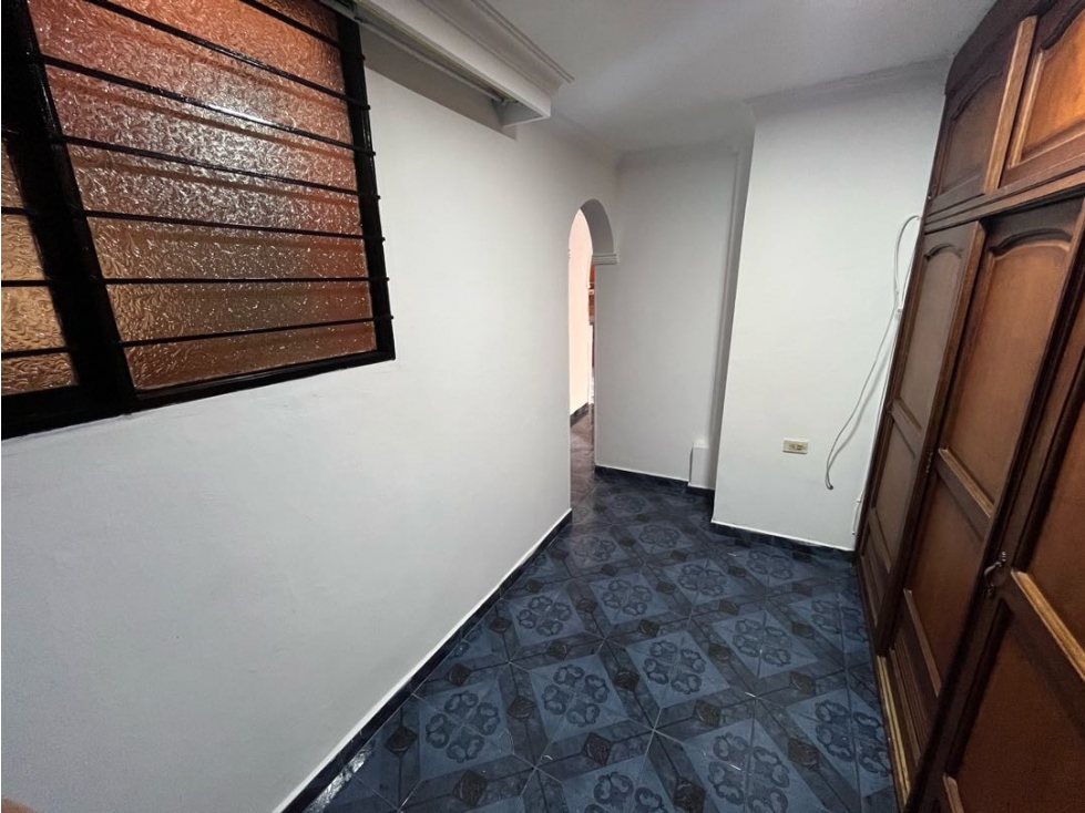 Apartamento de dos niveles en arriendo Sabaneta San Fernando — foto 6