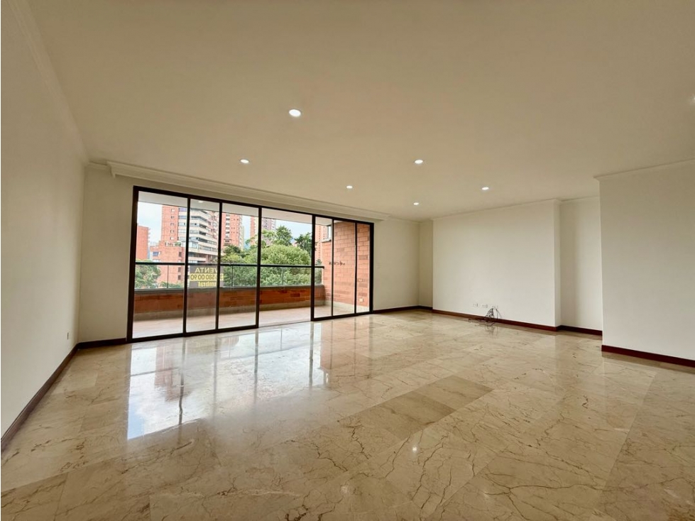 APARTAMENTO IDEAL PARA REFORMA. POBLADO LAS SANTAS
