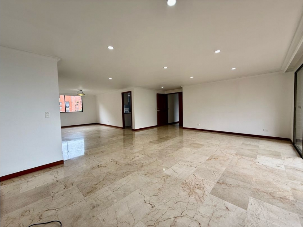 APARTAMENTO IDEAL PARA REFORMA. POBLADO LAS SANTAS — foto 2