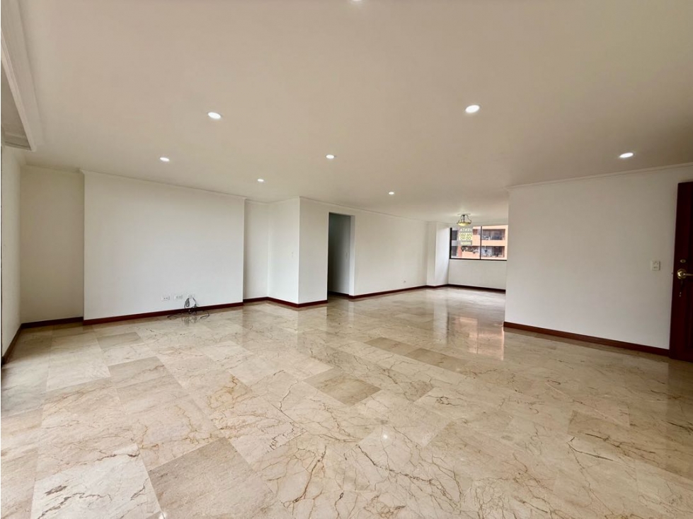 APARTAMENTO IDEAL PARA REFORMA. POBLADO LAS SANTAS — foto 3