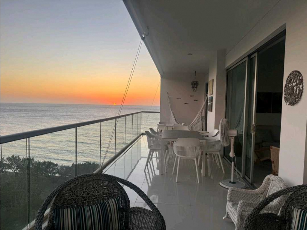Apartamento de lujo en primera linea de Playa Salguero - 005R
