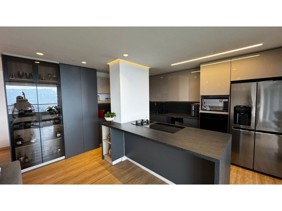 APARTAMENTO DE LUJO EN VENTA ENVIGADO, LOMA DE LOS MESA