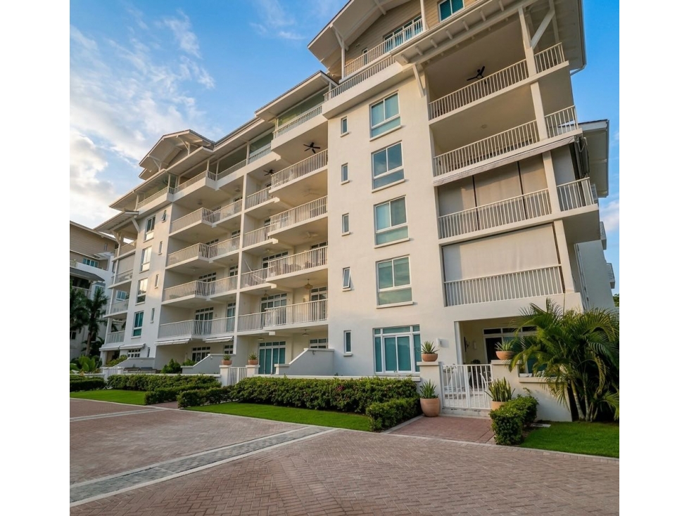 Apartamento de lujo frente a la Marina de Buenaventura
