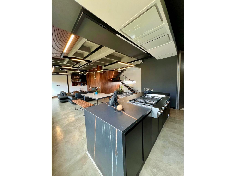 Apartamento de lujo para renta Amoblada en el Poblado San Lucas — foto 3